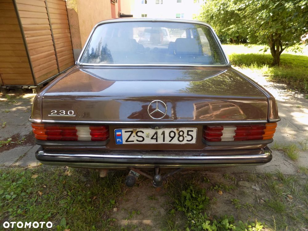Mercedes-Benz W123 - 4