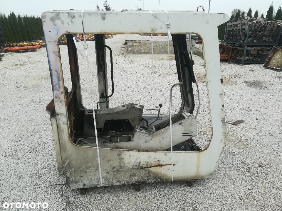 Kabina liebherr 310 B [OS 1497] - 6