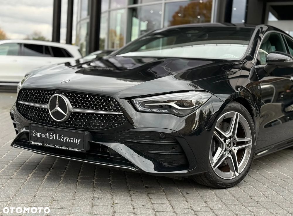 Mercedes-Benz CLA 200 7G-DCT AMG Line - 4
