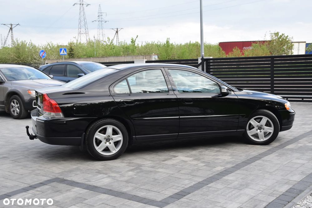 Volvo S60 2.5 T Kinetic - 15