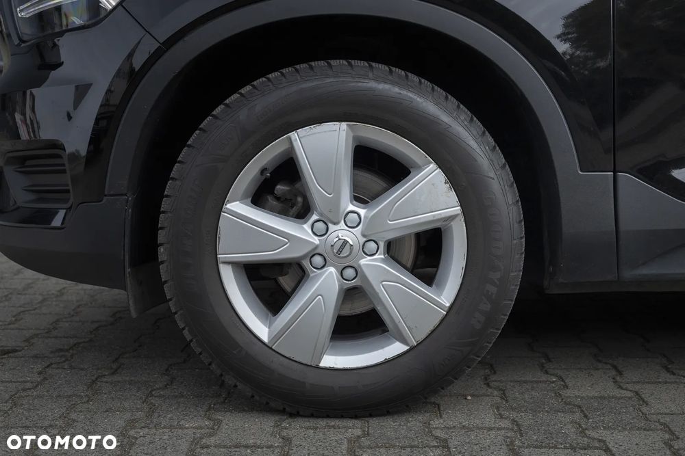 Volvo XC 40 T3 Momentum Core - 13