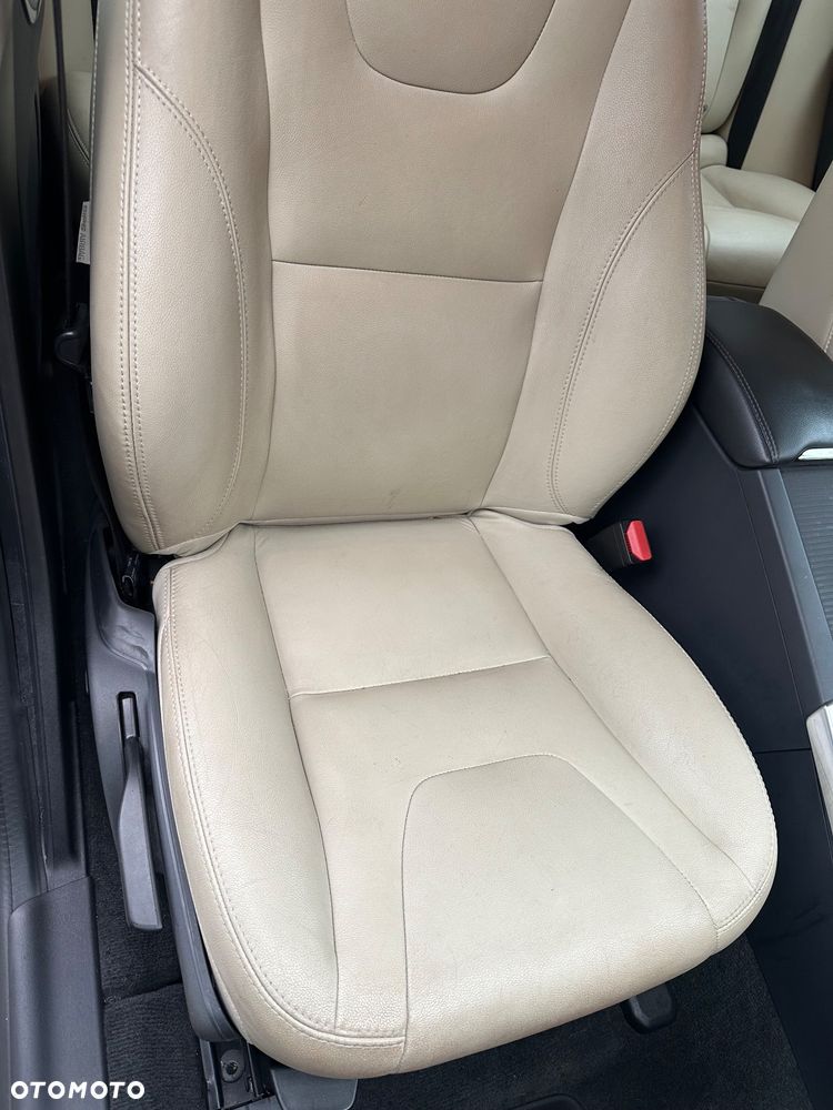 Volvo V60 D4 Drive-E Summum - 13