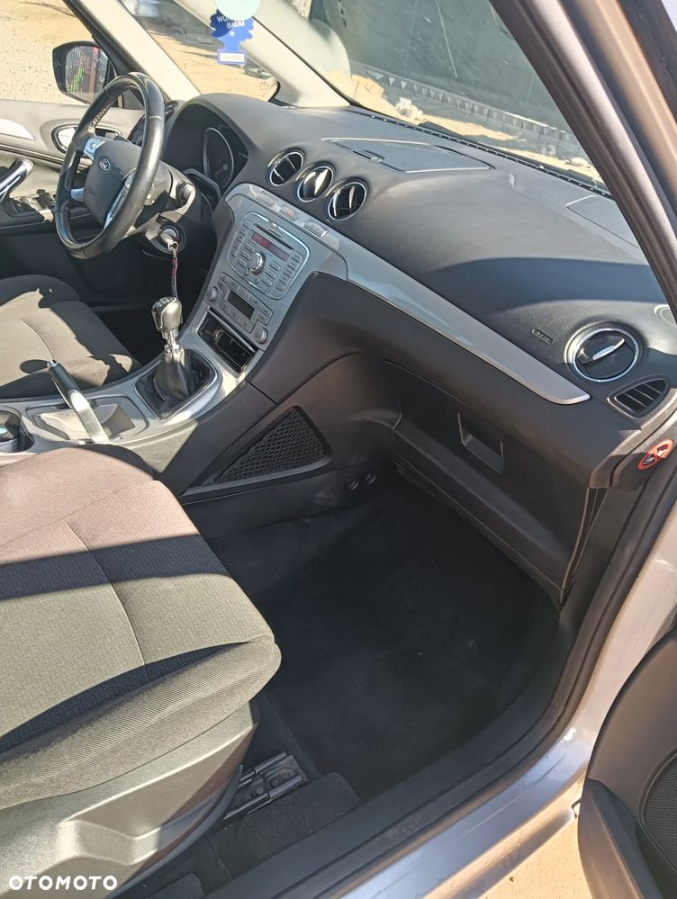 Ford S-Max 2.0 TDCi Ambiente - 15