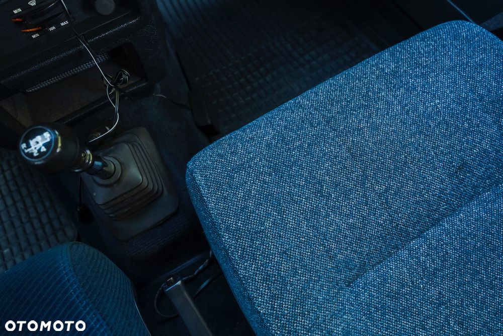 Volvo Seria 200 - 19