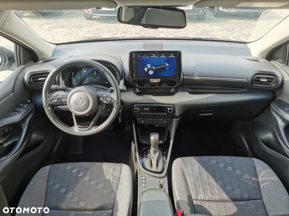 Toyota Yaris Hybrid 1.5 Style - 8