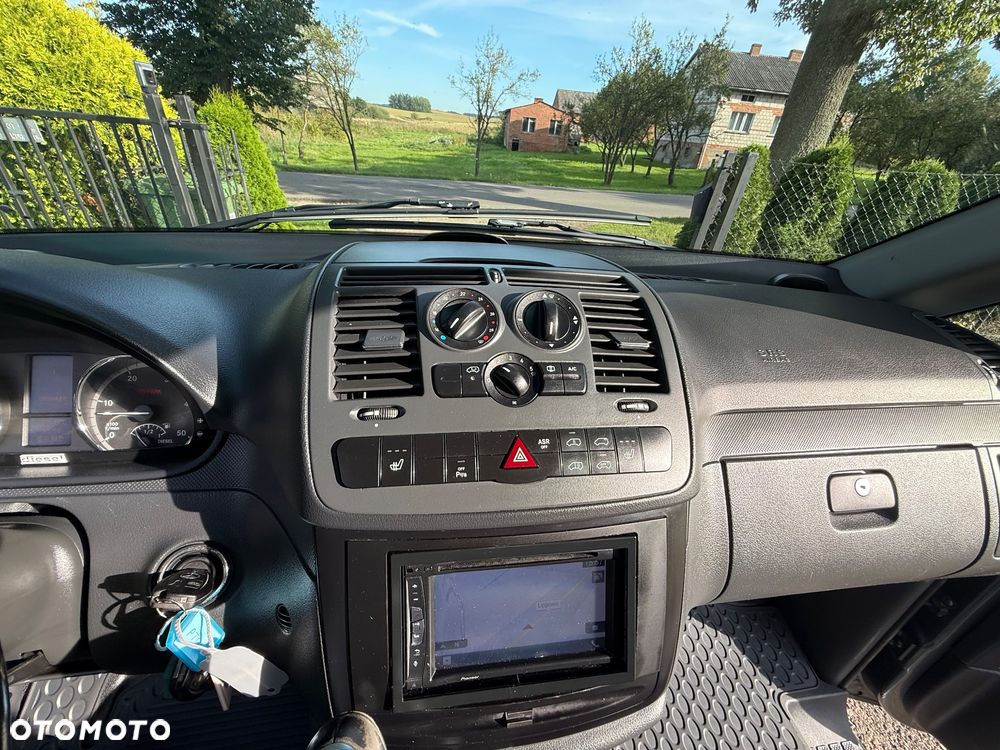 Mercedes-Benz Vito - 17