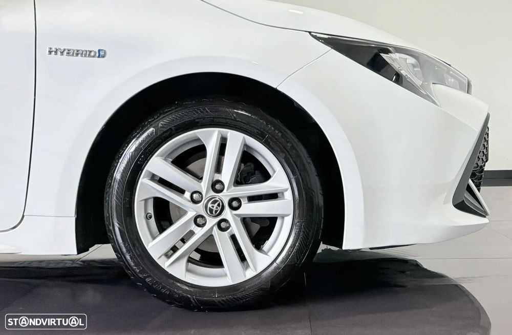 Toyota Corolla 1.8 Hybrid Comfort - 48