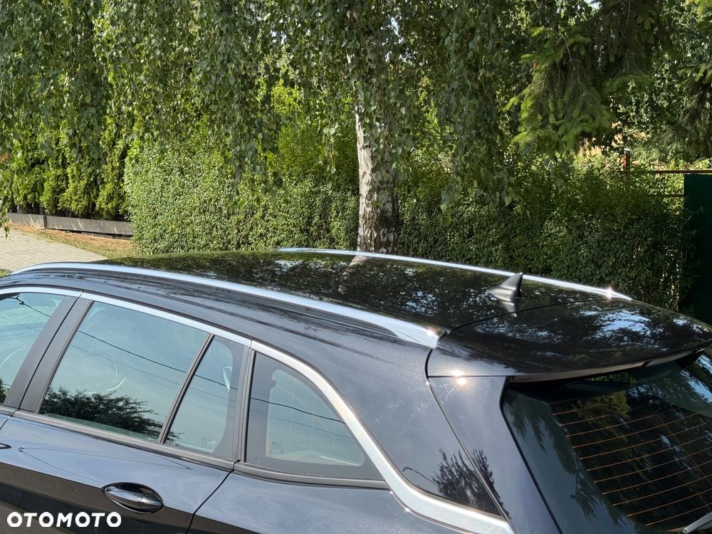 Opel Astra 1.6 CDTI Dynamic S&S - 26