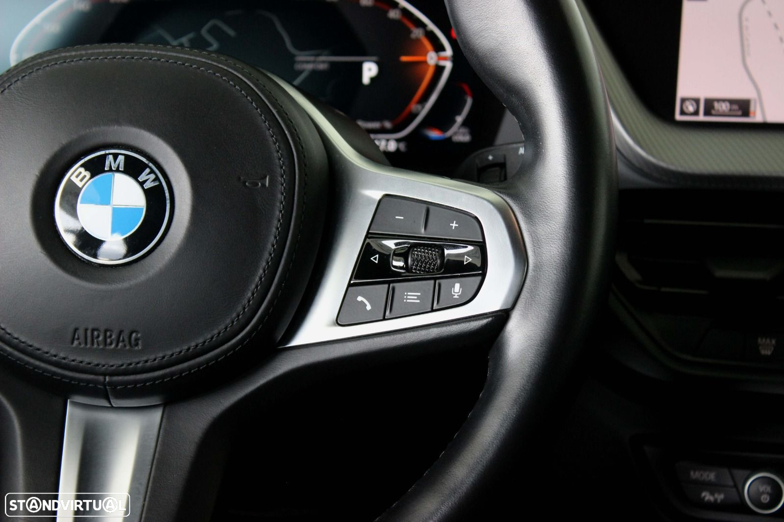 BMW 116 d Pack 50 anos M Auto - 16