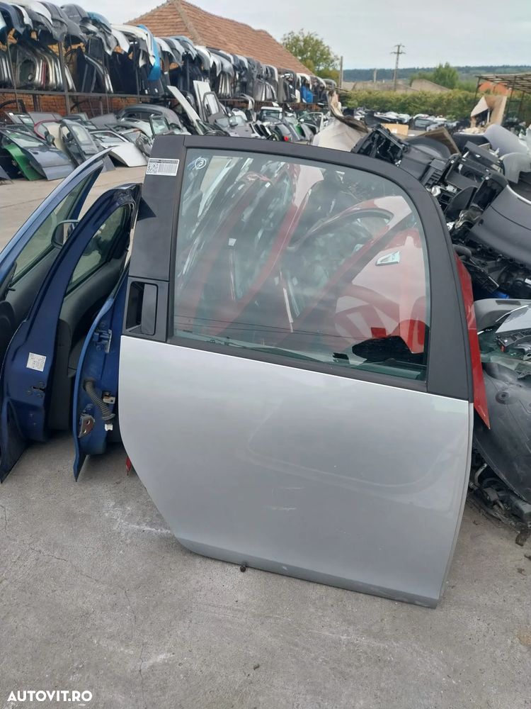 VAND USA DREAPTA SPATE PENTRU SKODA ROOMSTER 2010 - 1