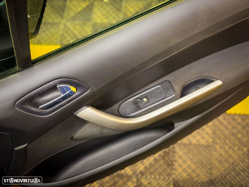 Peugeot 308 SW 1.6 HDi Executive CVM6 - 7