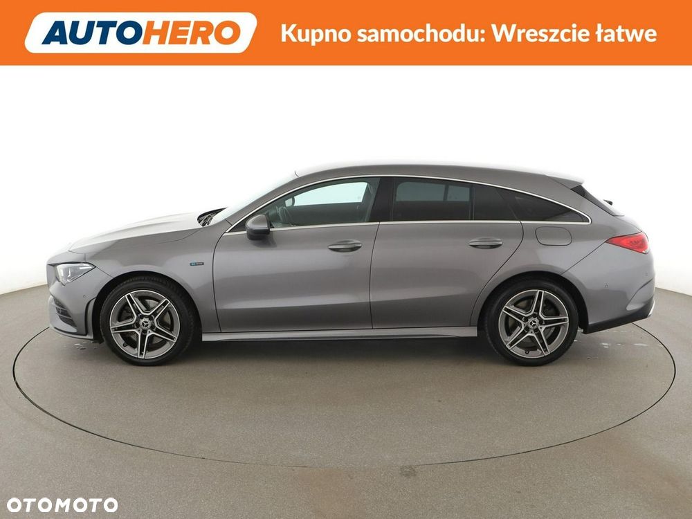 Mercedes-Benz CLA 250 e PHEV AMG Line 8G-DCT - 3
