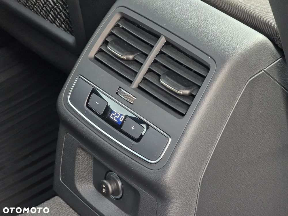 Audi A4 Avant 40 TFSI mHEV Quattro S Line S tronic - 38