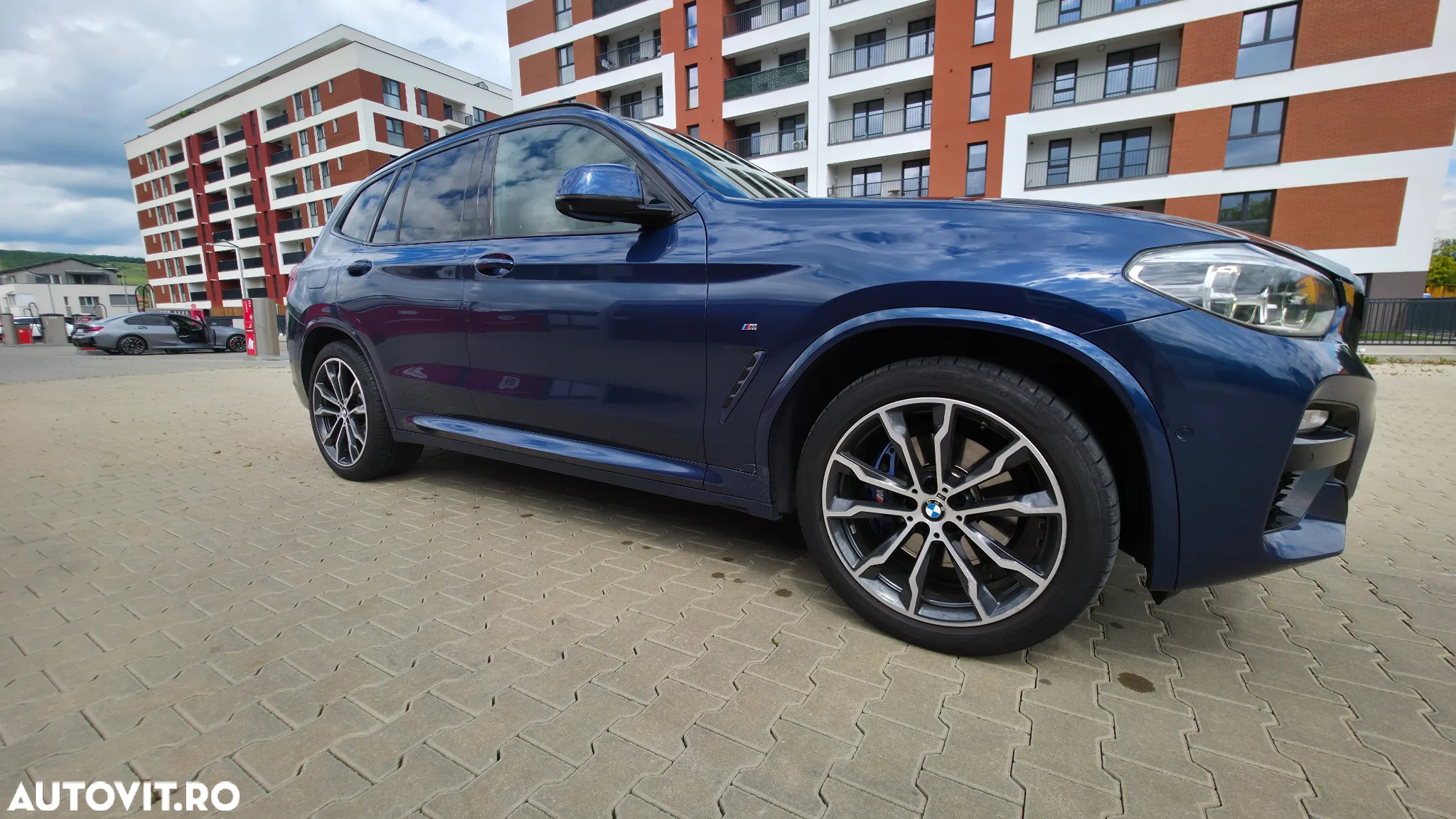 BMW X3 xDrive30i AT - 2