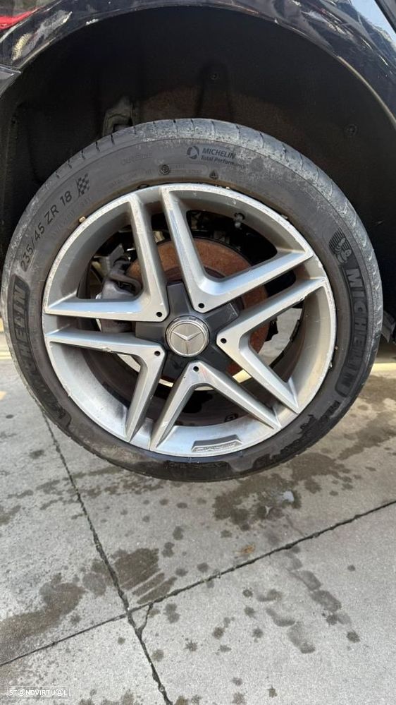 Para Peças Mercedes-Benz Cla Coupé (C117) - 6