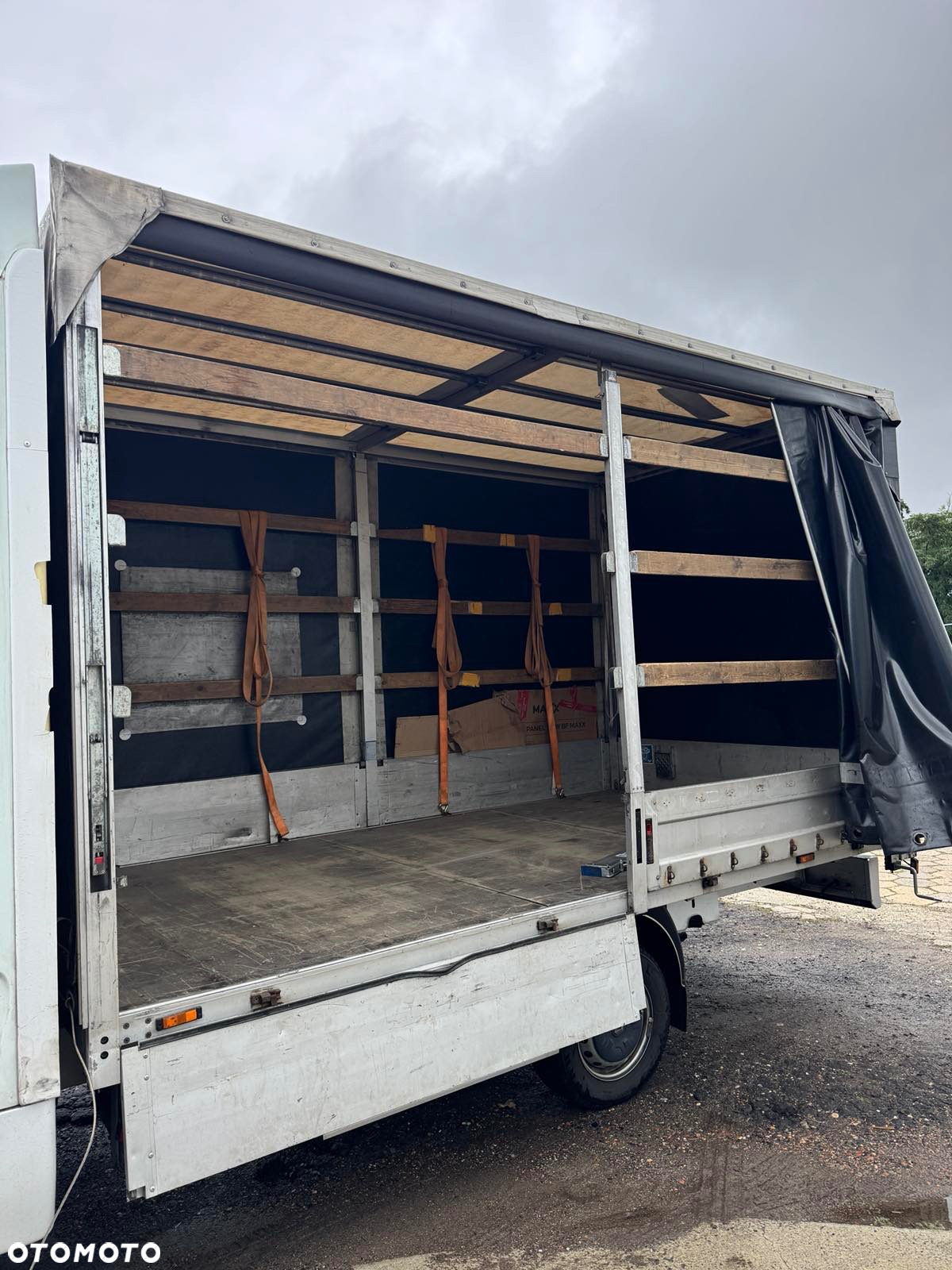 Renault Master - 18