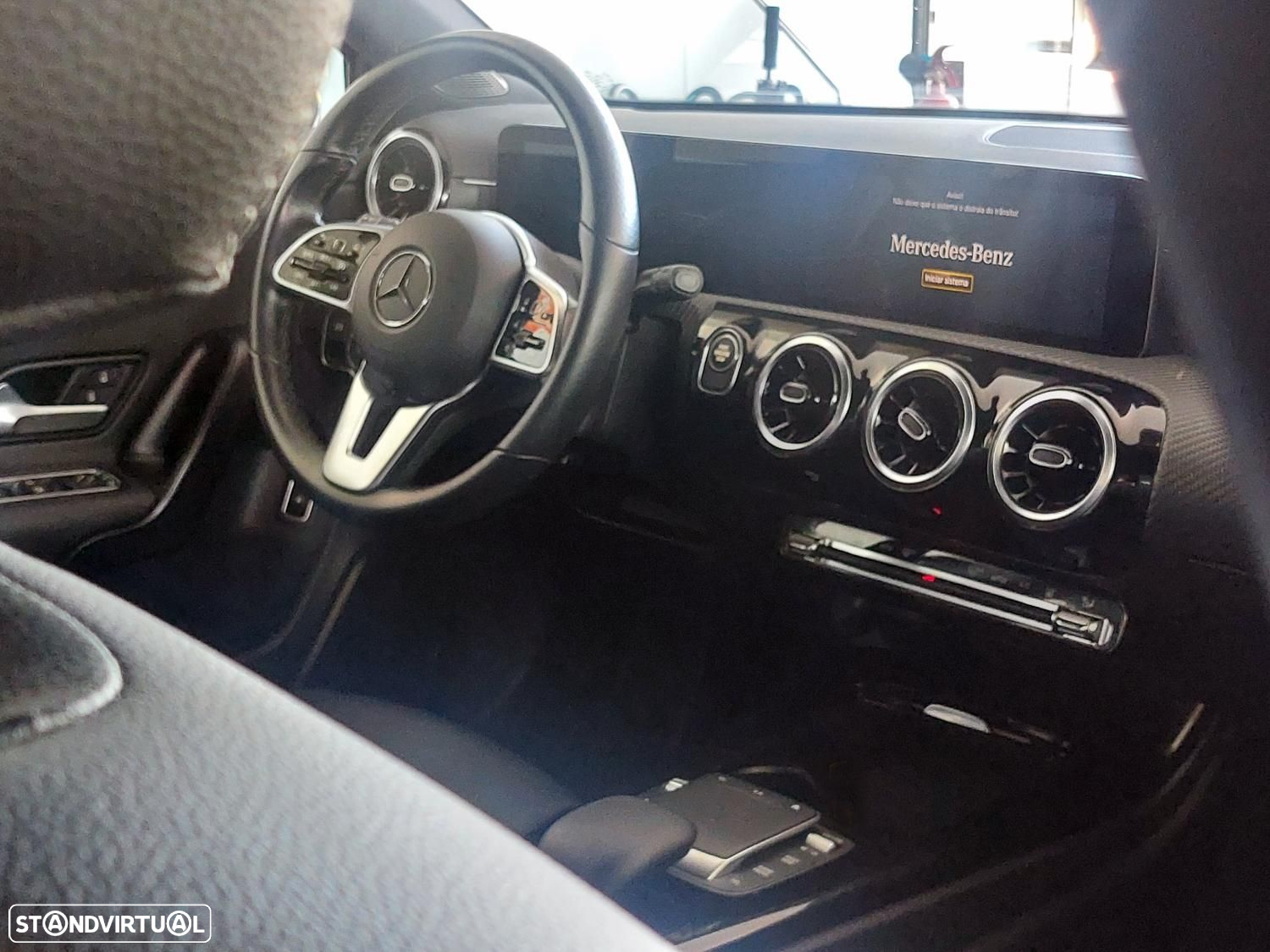 Mercedes-Benz A 250 e Style Plus - 44