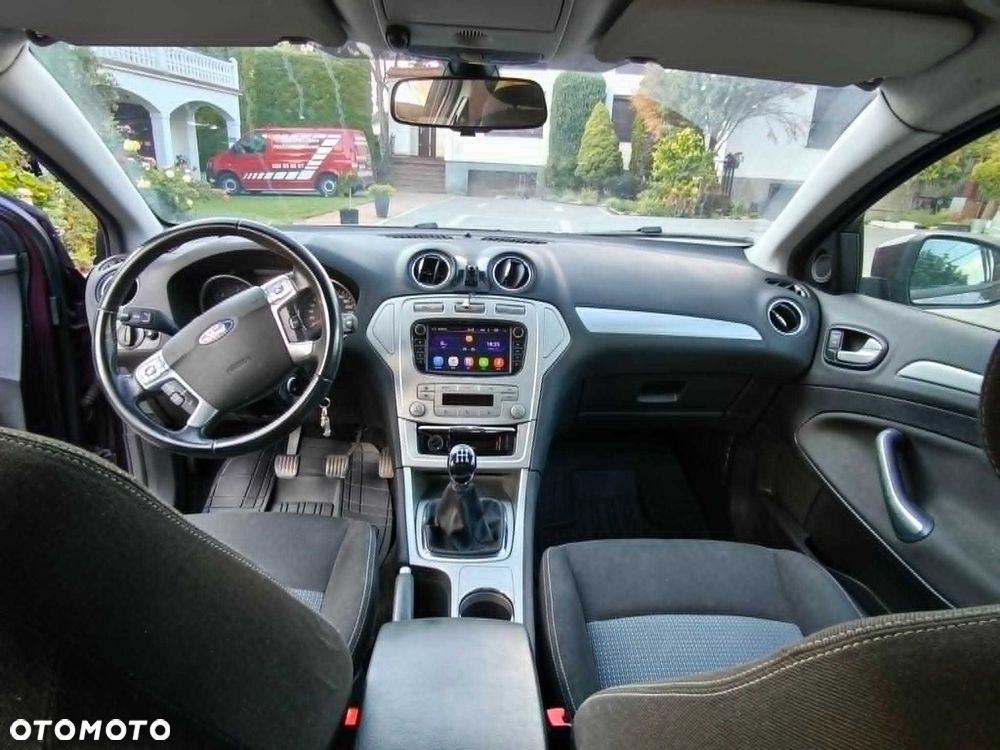 Ford Inny - 5