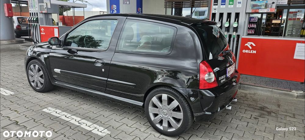 Renault Clio - 16