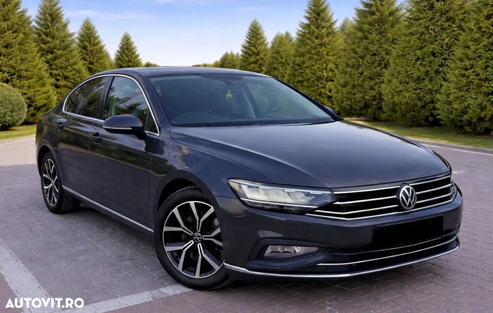 Volkswagen Passat 2.0 TDI DSG Highline - 1