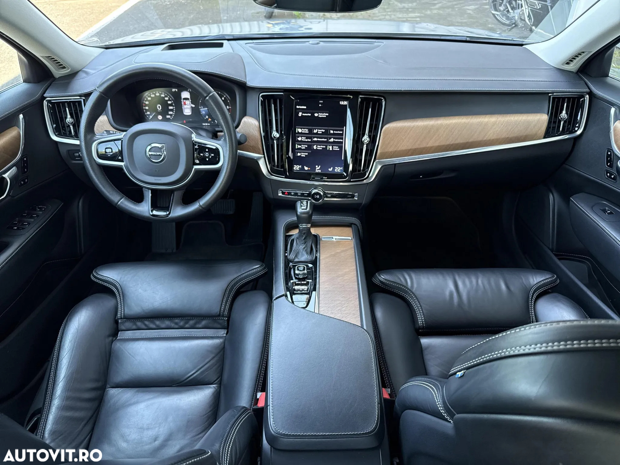 Volvo S90 D4 Inscription - 25
