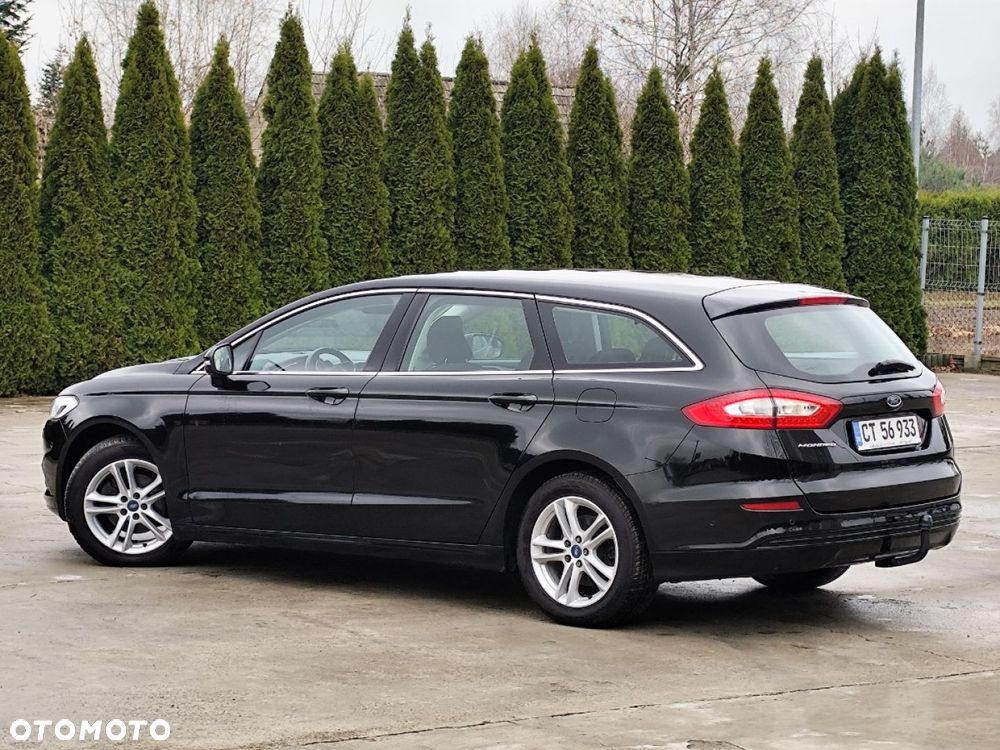 Ford Mondeo - 28