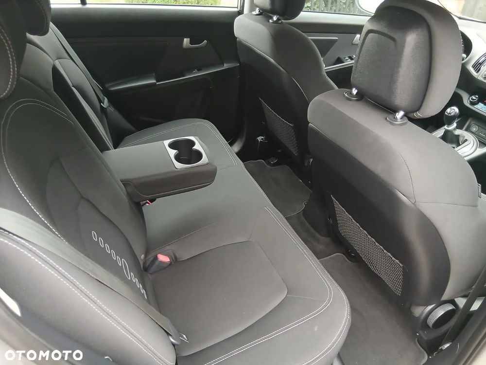 Kia Sportage 1.6 GDI Business Line L 2WD - 37