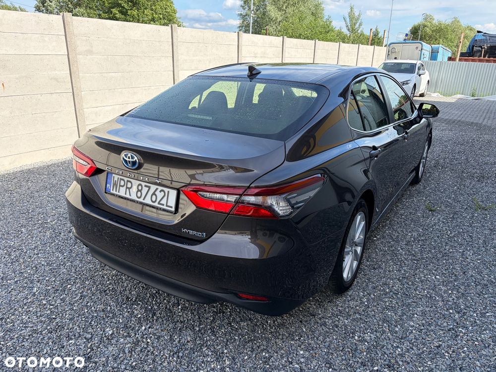 Toyota Camry 2.5 Hybrid Comfort CVT - 1