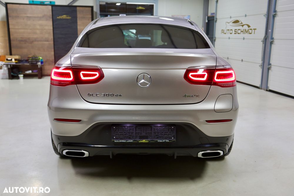Mercedes-Benz GLC Coupe 300 de 4MATIC - 6