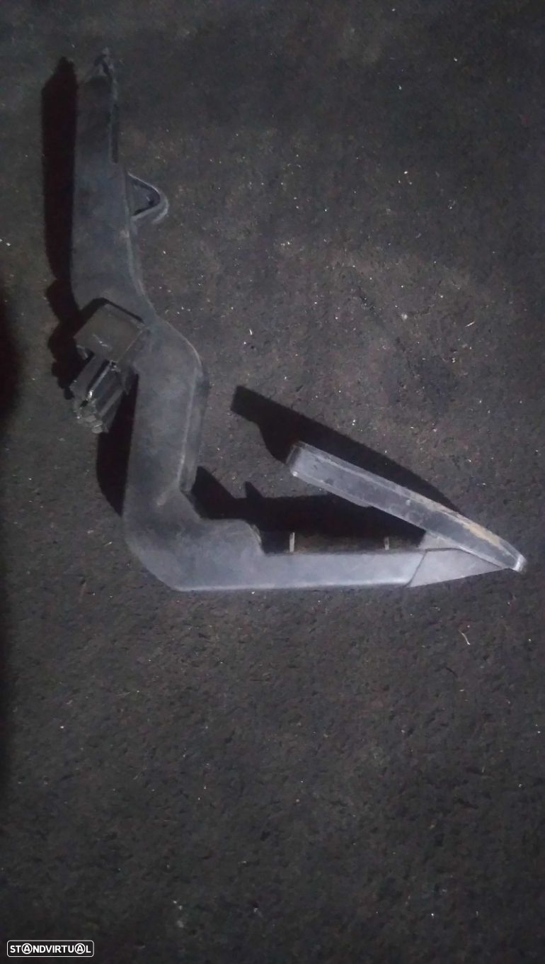 Pedal Do Acelerador  Volkswagen Passat Variant (3B5) - 2
