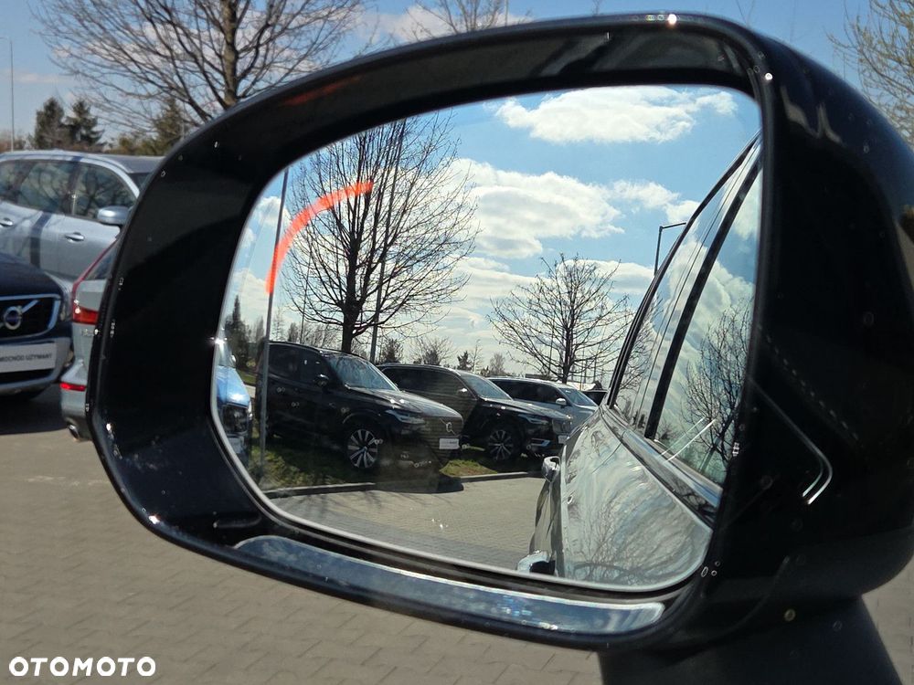 Volvo XC 90 - 30