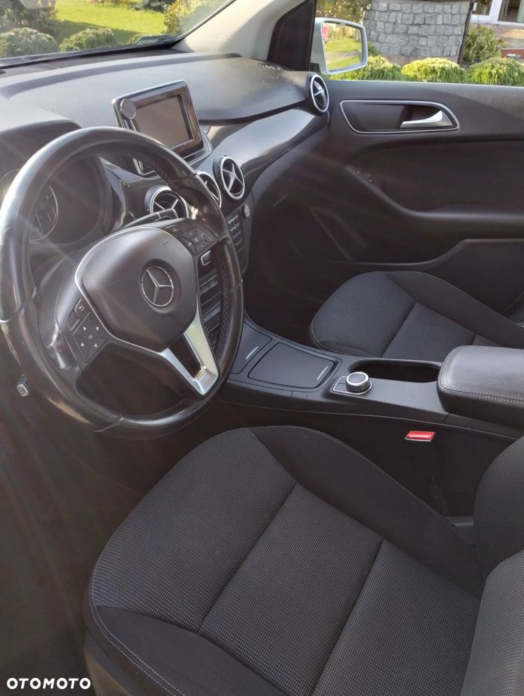 Mercedes-Benz Klasa B 180 CDI (BlueEFFICIENCY) 7G-DCT - 3
