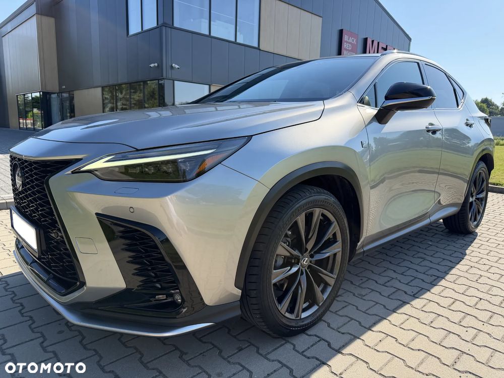 Lexus NX 450h+ F Sport AWD - 11