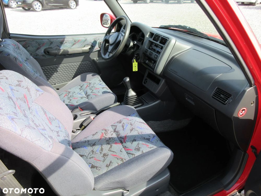 Toyota RAV4 2.0 Special - 12