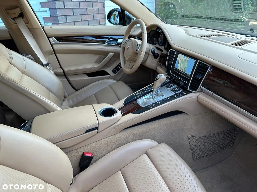 Porsche Panamera Diesel - 2