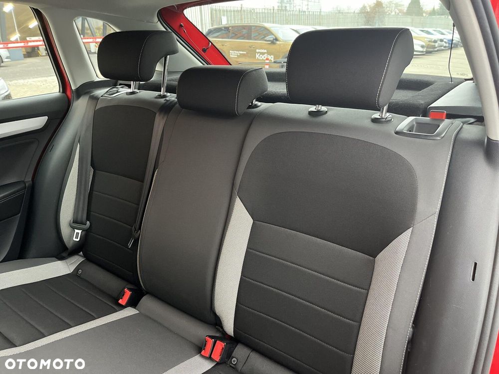 Skoda RAPID 1.0 TSI Ambition - 24