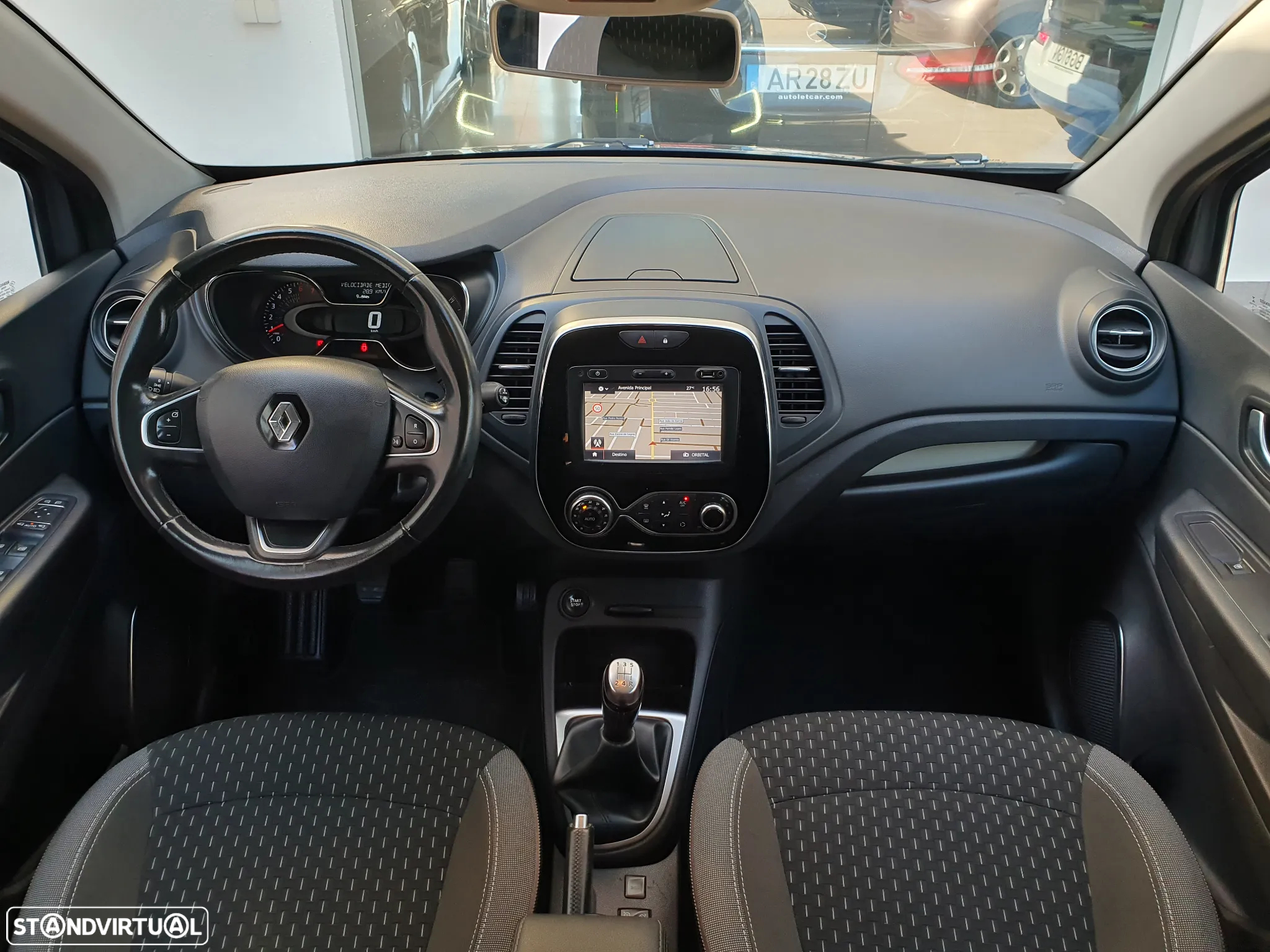 Renault Captur 0.9 TCE Exclusive - 21