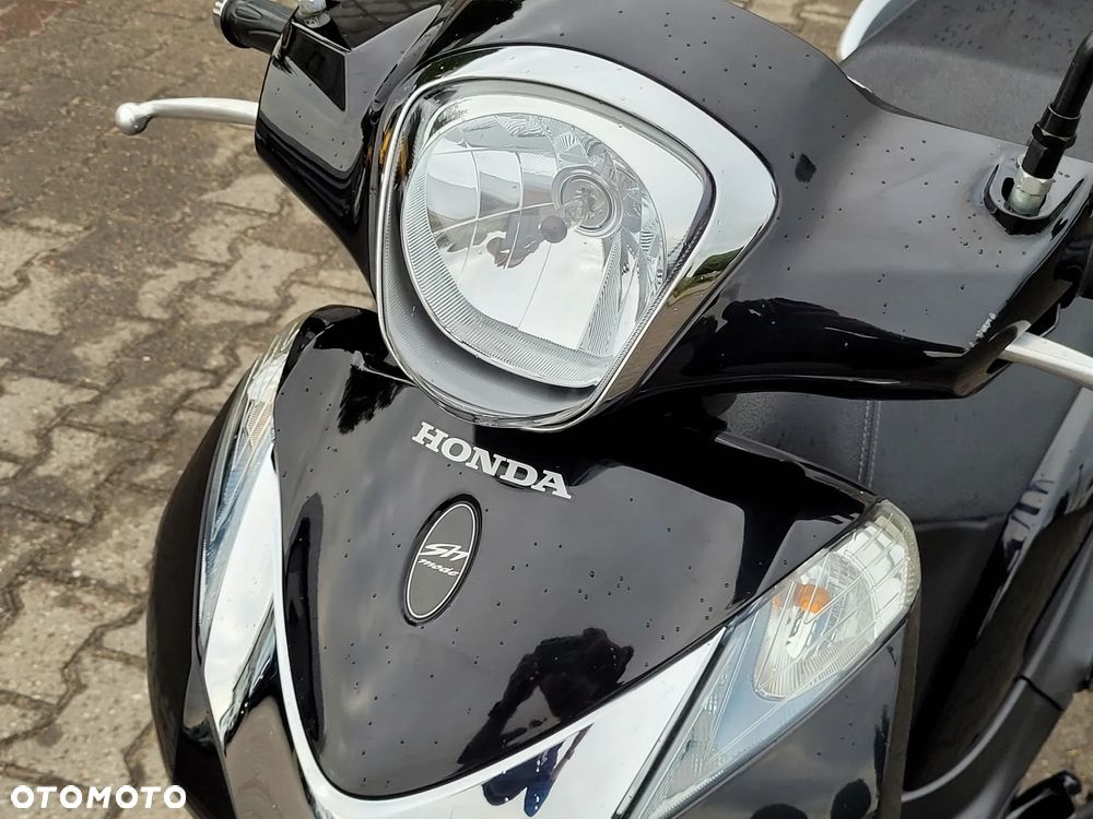 Honda SH - 19