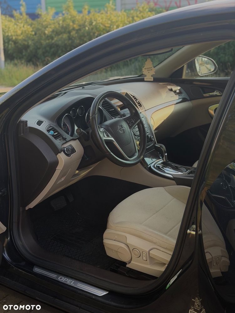 Opel Insignia - 8