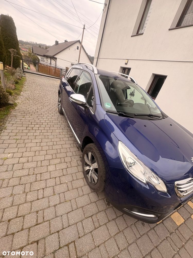 Peugeot 2008 1.6 e-HDi Allure S&S - 2