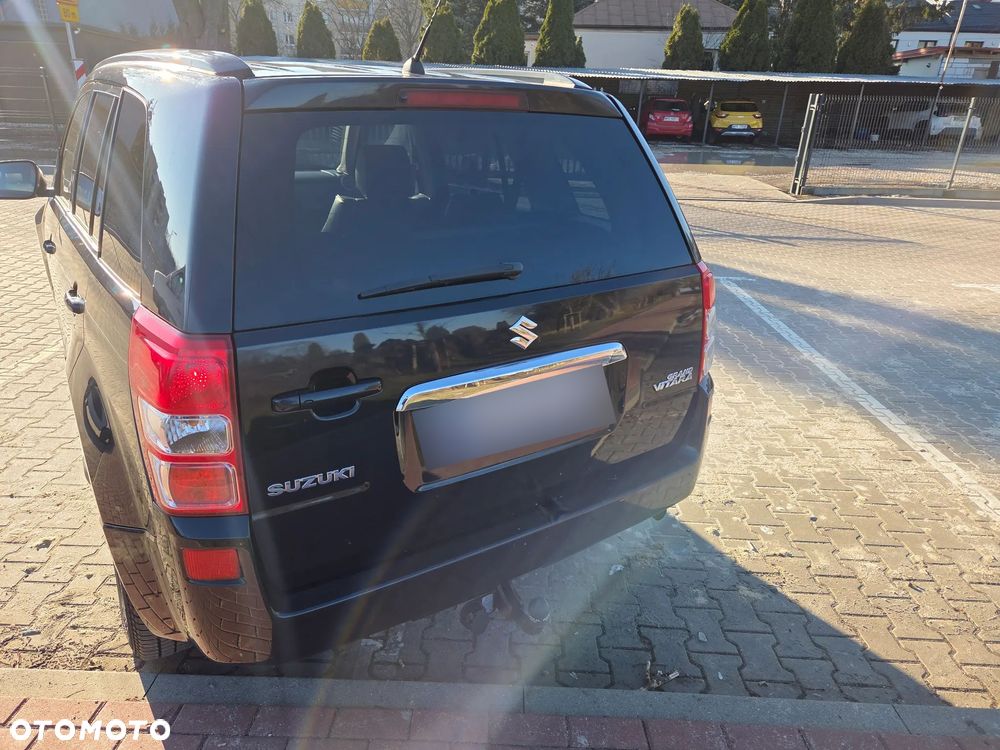Suzuki Grand Vitara 2.4 De Luxe EU5 - 4