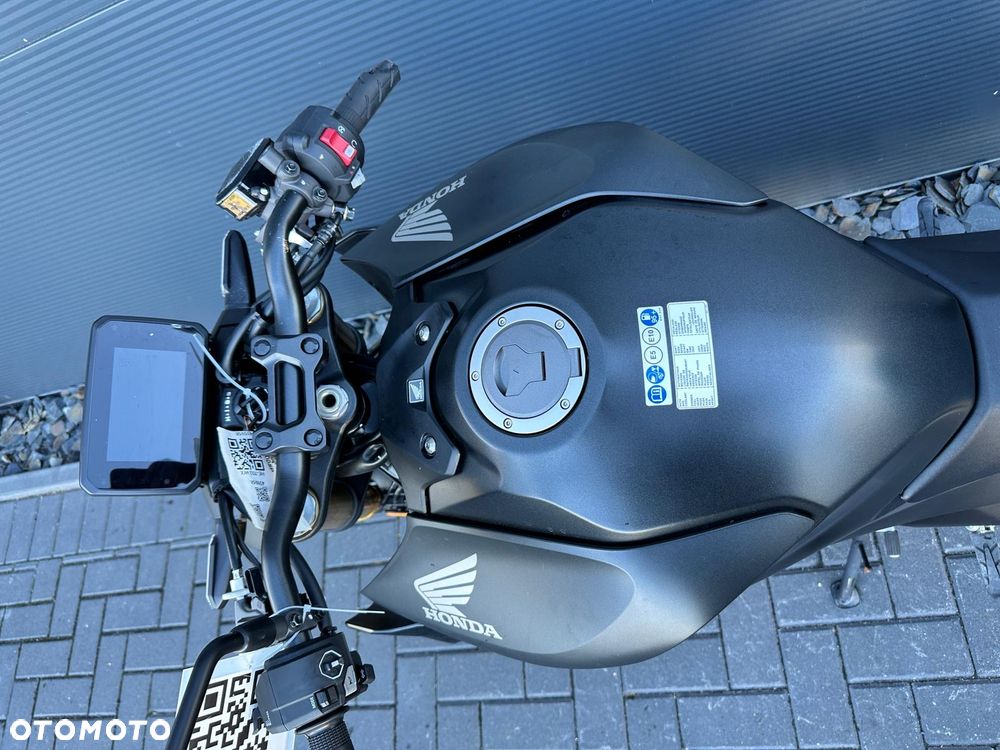 Honda Hornet - 7