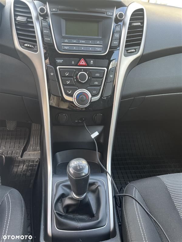 Hyundai i30 1.6 CRDi Classic - 22