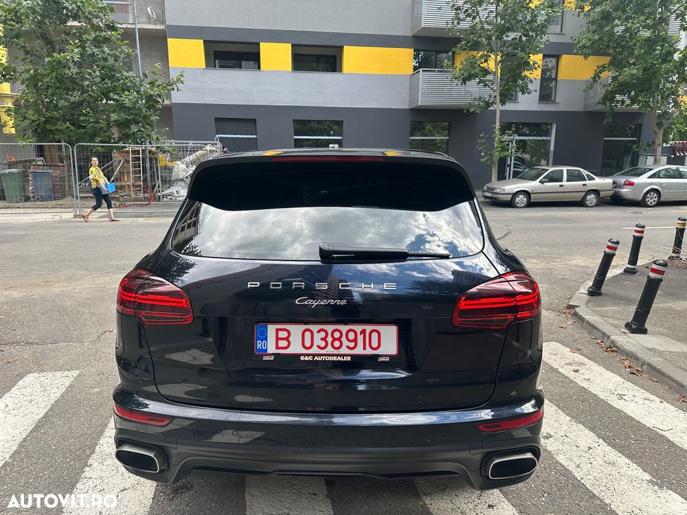 Porsche Cayenne 3.0TD TipTronic - 6