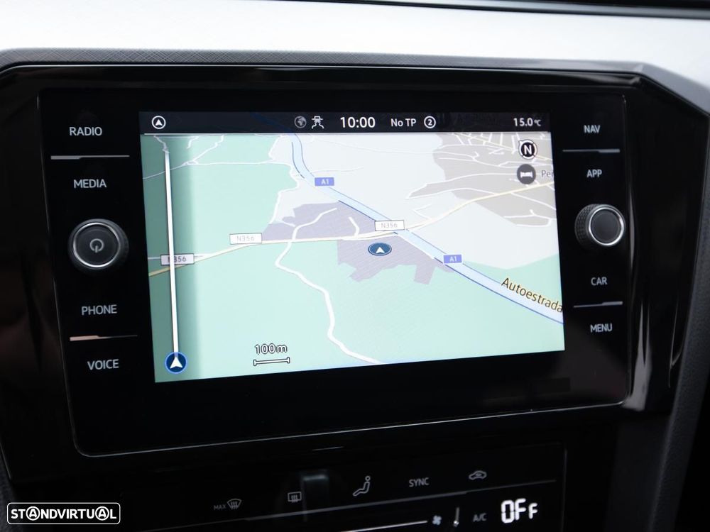 VW Passat Variant 2.0 TDI Business DSG - 22