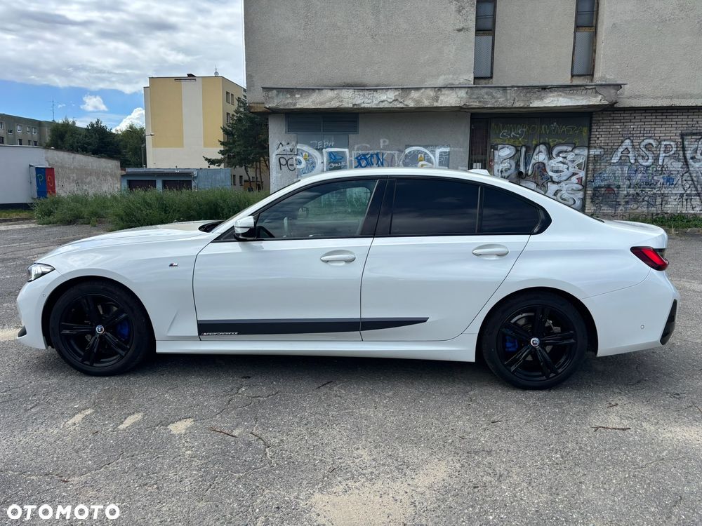 BMW Seria 3 320i xDrive M Sport - 5