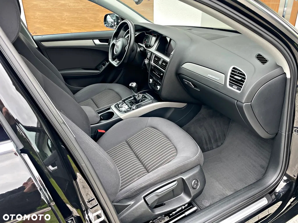 Audi A4 Avant 1.8 TFSI quattro Ambiente - 24