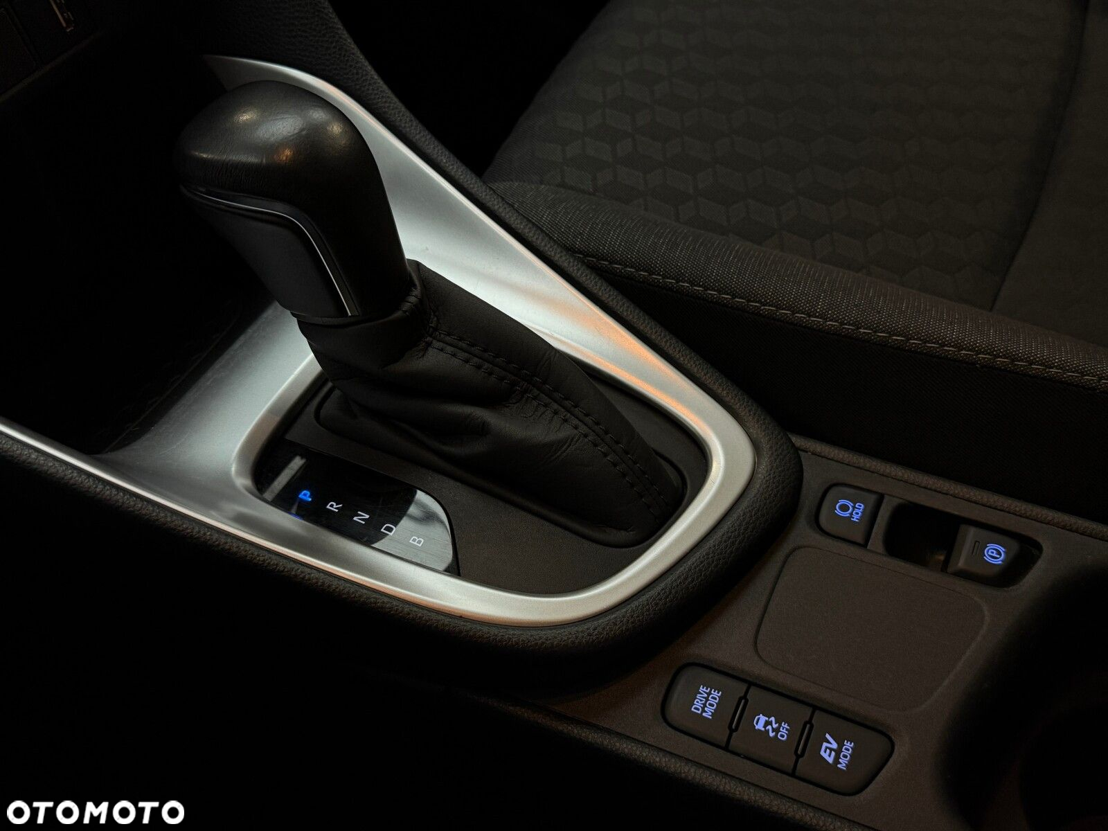 Toyota Yaris - 28