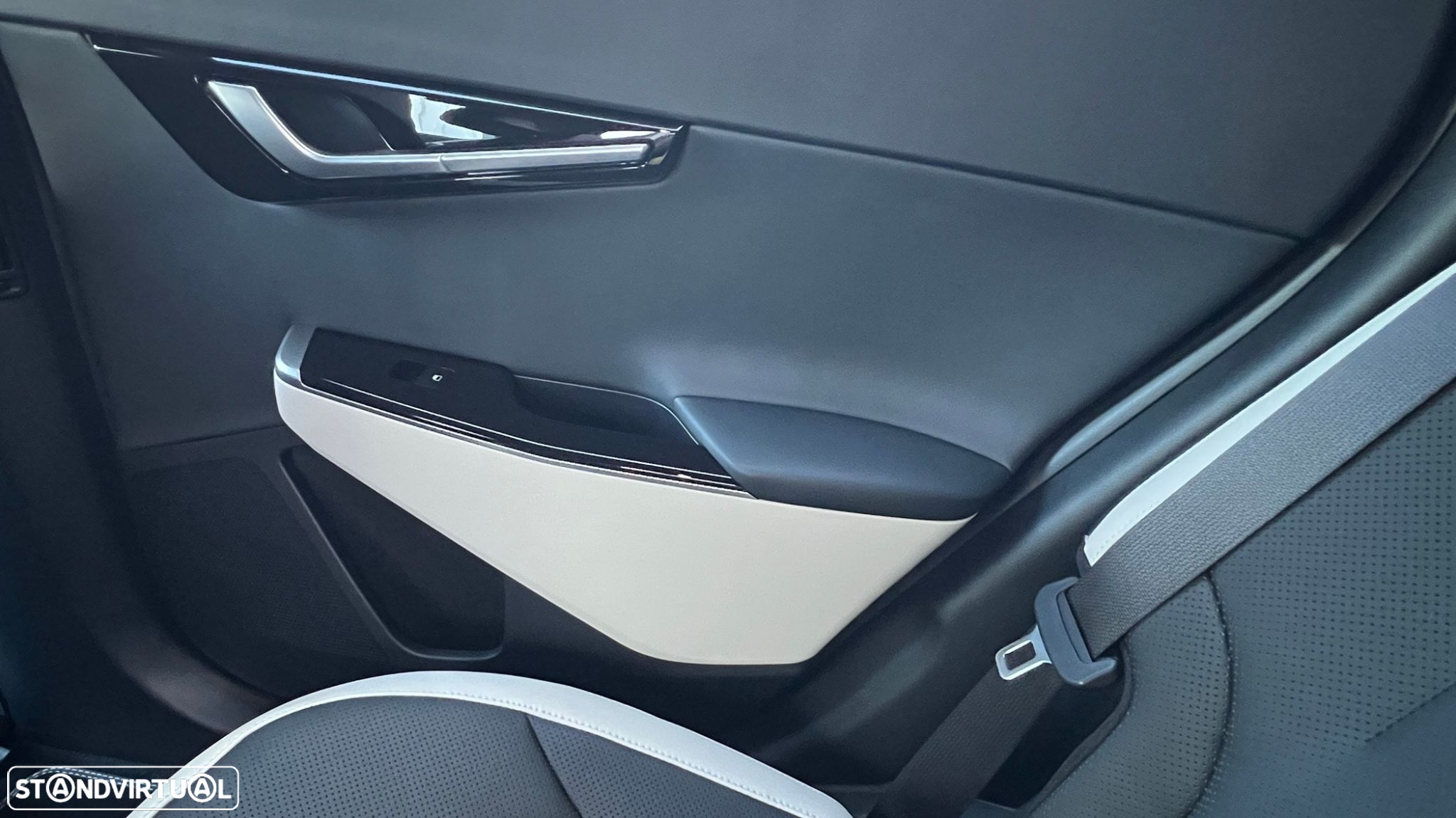 Kia EV6 77.4 kWh GT-Line+SRF - 32