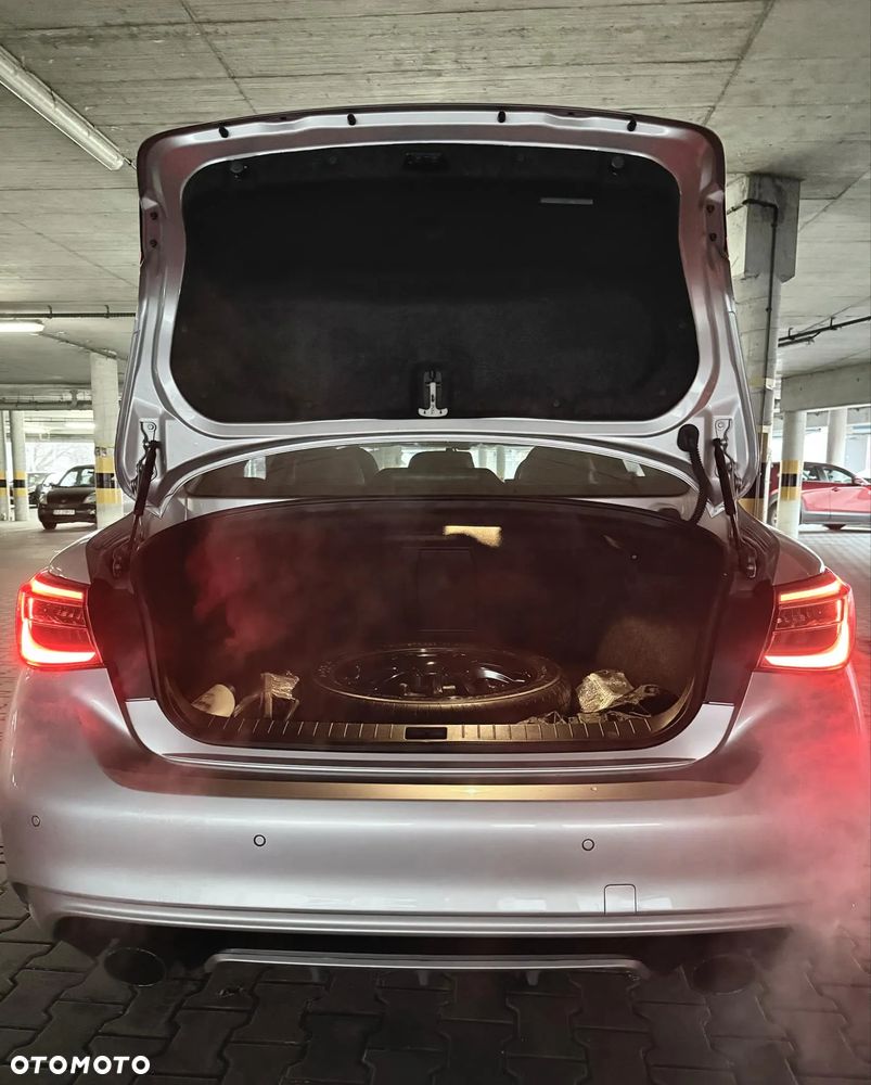 Infiniti Q50 - 11